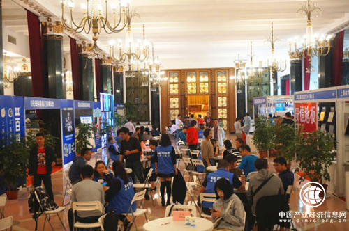 科技引领新生活,百姓装潢智慧装饰博览会盛大举办