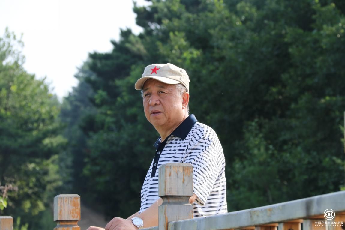 郑俊怀七年布局——摘下世界标准有机婴儿奶粉全产业链王冠上明珠