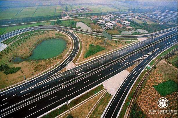 江苏出台“十五射六纵十横”高速公路网规划