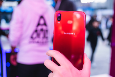 记录年轻人的别样精彩 三星Galaxy A6s今日开售