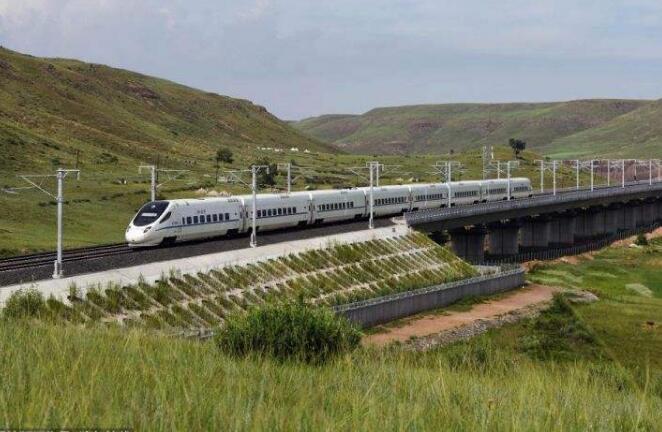 内蒙古铁路运营总里程超1.4万公里 居全国首位