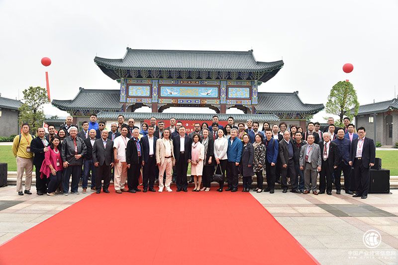 二十余国精英人士齐聚台山 共话传统家具文化发展蓝图