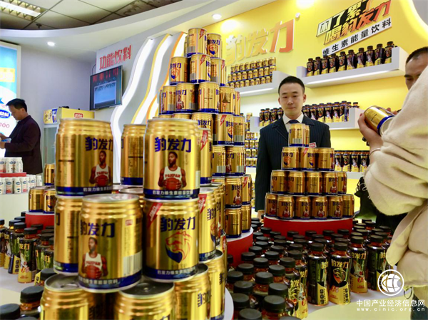 势不可挡|能量狂潮来袭，盼盼豹发力星耀春糖会