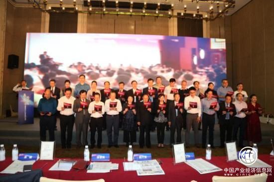 康弘药业：扎根泥土走进群众 “一带一路”点亮光明 ——“培育壮大新动能 塑造发展新优势”系列报道之四