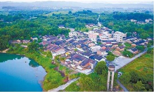 四川成都高新区营造特色文化商业街区