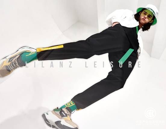 休闲裤1 900x700mm