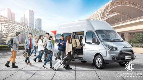 江铃特顺全能属性堪称优质轻客