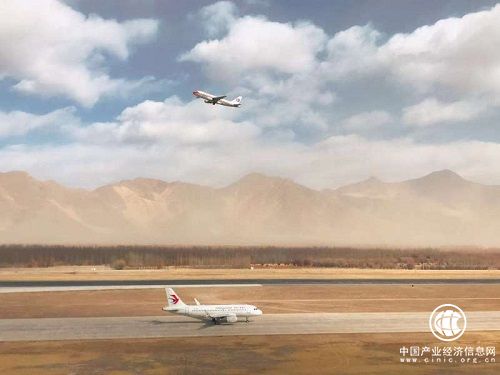 为千里草原与雪域高原架起天路 东航开通呼和浩特-拉萨往返航班