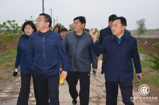 滨城区渔业资源服务中心领导莅临清洋湖考察