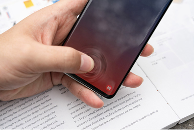 三星Galaxy S10黑科技加持 搭载超声波屏下指纹解锁
