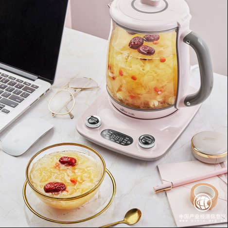 或许你离健康品质生活，真的只差一个小熊电器养生壶？