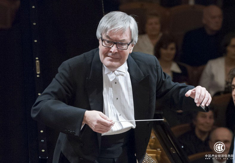 四十年后再度来华 国宝级指挥家演绎纯正“捷克之声” 