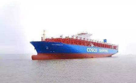 全球首艘大型智能集装箱船交付运营