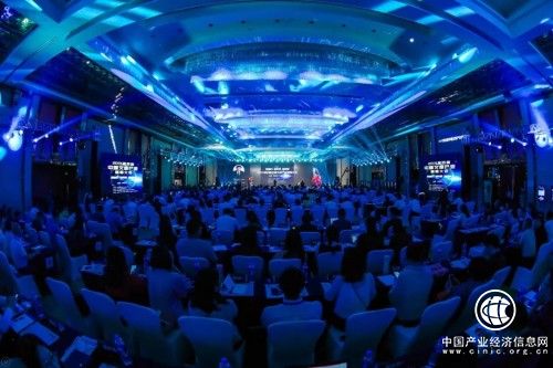 新融合·新科技·新赋能｜第四届中国文旅产业巅峰大会盛大开幕