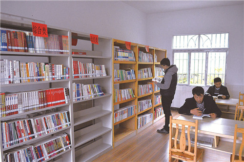 江苏建成农家书屋逾1.65万家 农村综合阅读率超八成