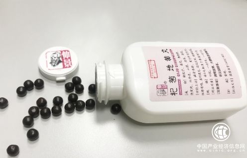 玩手机眼睛干涩怎么办？仲景杞菊地黄丸对症治疗