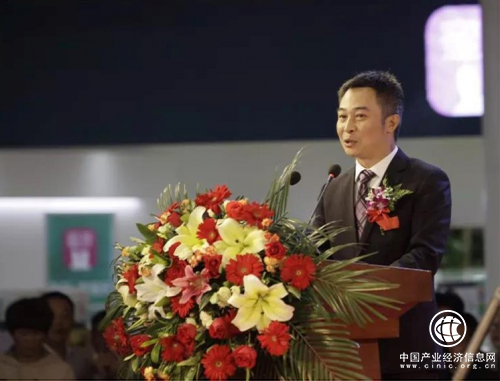 车联网井喷在即 亚美科技:用户信息安全需要双重保障