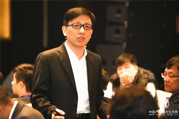 定位效果专家顾均辉：新式茶饮千茶混战，谁能最终胜出？