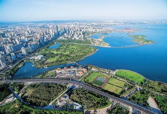 海口江东新区将构建“临空经济+服务经济+生态经济”产业体系