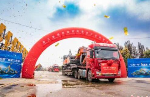 百余台挖掘机批量出口北美 徐工凭实力说话