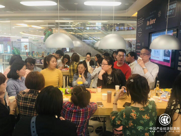 华尔街英语天津学习中心举办五月五日节派对