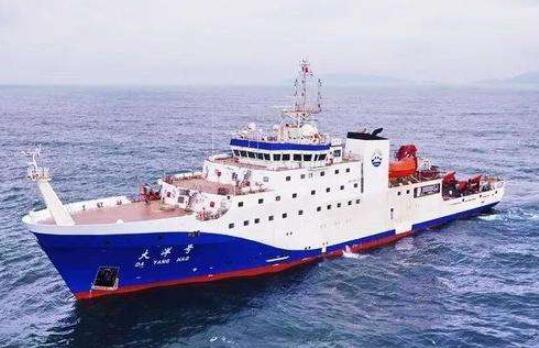我国自主研制的4000吨级科考船“大洋号”首次综合海试