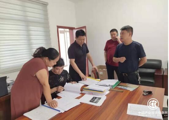 河南省南召县皇后乡：完善提升档卡备“大考”