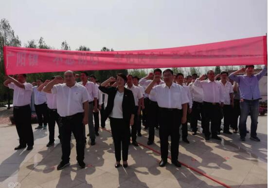 追忆革命先烈 接受精神洗礼