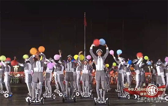 解密：庆祝新中国成立70周年联欢活动上“飘逸”的中国智造