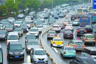 解决返程“最后一公里” 需更多人性化服务