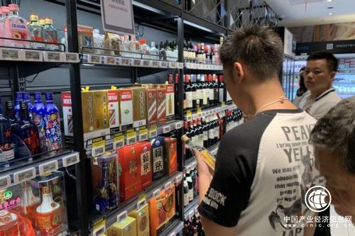 千亿老酒市场调查：茅台、威士忌泡沫隐现，白兰地觉醒