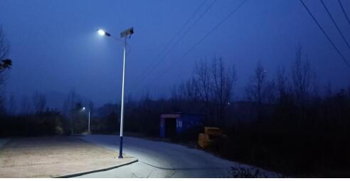 河南省方城县广阳镇北张庄村：路灯照亮扶贫路