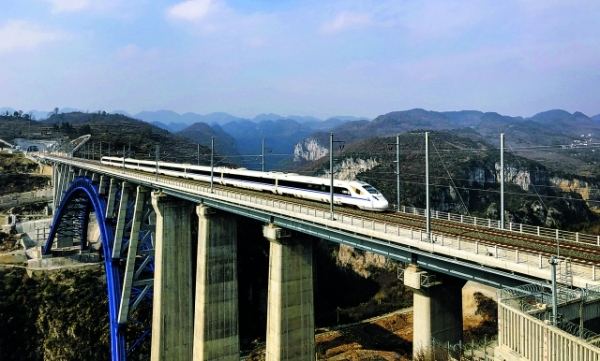 贵南高铁实现全线接触网送电预计年内开通运营