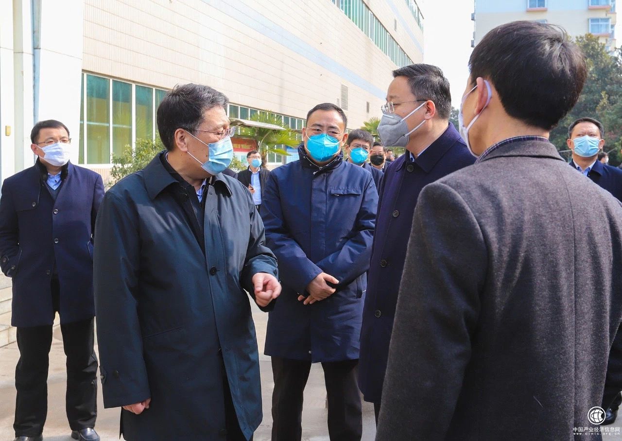 推动企业有序复工复产 王玉君到鲁南制药集团调研疫情防控及复工情况