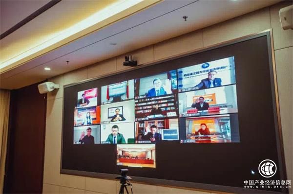 青岛西海岸新区：12个重点项目“网上签约”