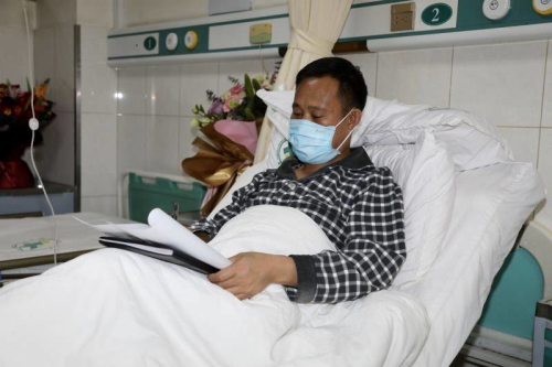 党员在一线｜累倒在工作岗位上的疫情防控人李广金