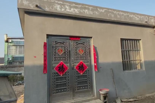 兰陵镇让贫困户住房“旧貌换新颜” 