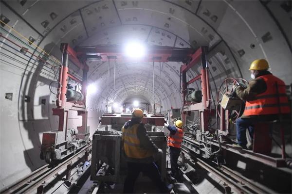 向年底通车目标奋进！青岛地铁1号线又有新动态　