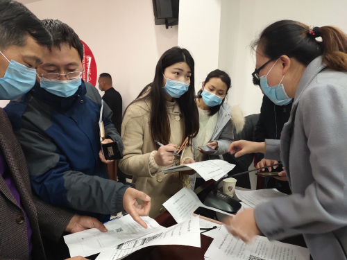 兰陵县：推广健康易通行 卞庄街道在行动