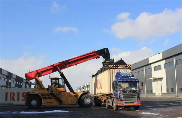 即墨国际陆港打通海陆空铁多式联运国际物流通道