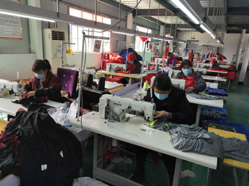 河南省方城县：复工复产忙 增收有保障