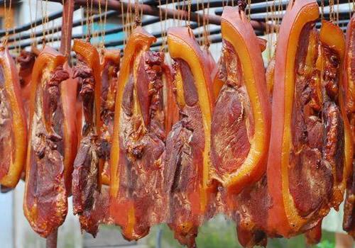 四川：腊肉腌制等40余项技艺 将获重点保护传承