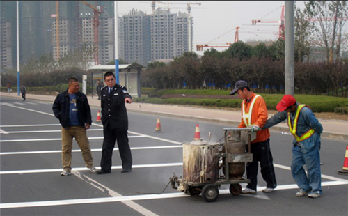 车流量大、车速较快 青岛市城阳区5处路口完成整改