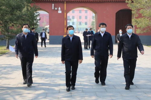 快讯！临沂市委书记王安德到华东革命烈士陵园等处调研沂蒙精神