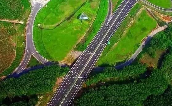 云南启动县域高速“互联互通”工程 新建高速公路6024公里
