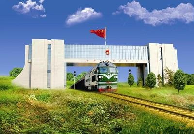 “五一”小长假二连浩特口岸游客破万人