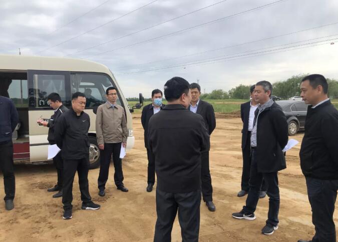 黄慧林一行到如通铁路项目、疏港铁路项目建设现场督导项目建设工作