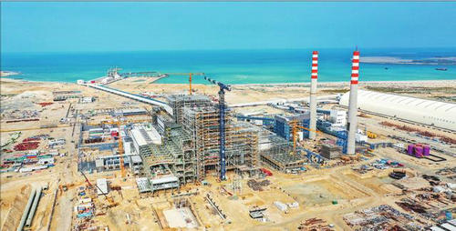 “中国智造”中东首个清洁燃煤电站并网发电
