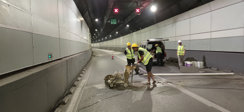 三河口隧道迎来首次大修
