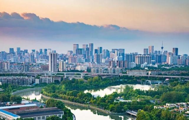 成都出台扶持小微企业“18条”